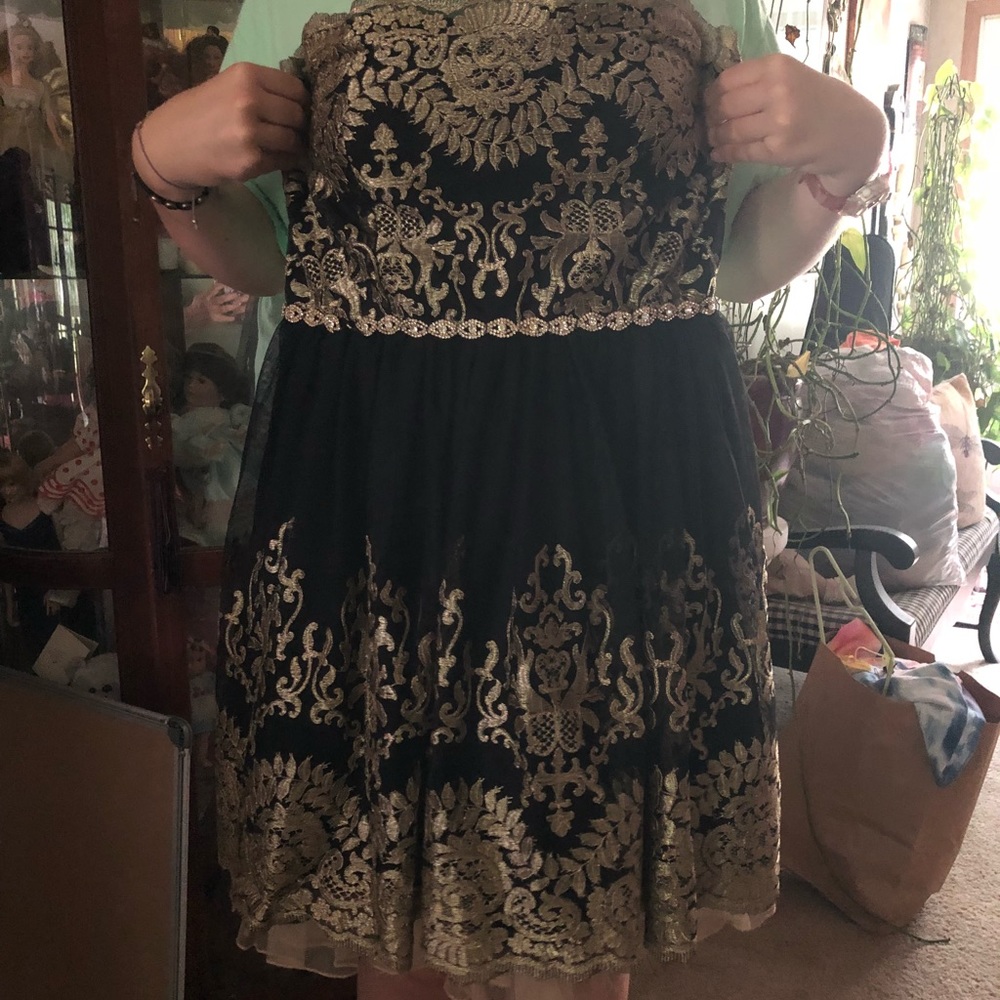 Formal - Picture 7 of 7